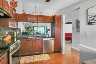 7618 Tahiti Ln, Lake Worth, FL 33467 - Photo 7