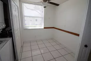 1040 NW 80th Ave, Margate, FL 33063 - Photo 5