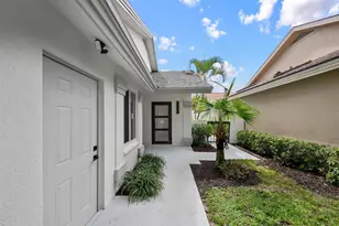 126 Cape Pointe Cir, Jupiter, FL 33477 - Photo 25