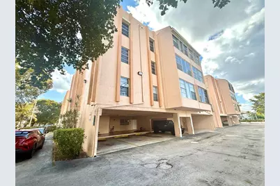 7345 W 4th Avenue #403, Hialeah, FL 33014 - Photo 11