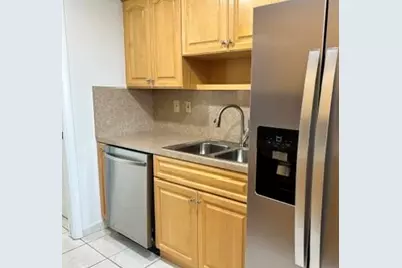 7345 W 4th Avenue #403, Hialeah, FL 33014 - Photo 3