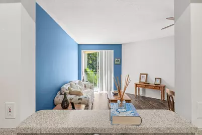 1957 Brandywine Road #302, West Palm Beach, FL 33409 - Photo 5