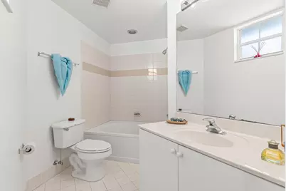1957 Brandywine Road #302, West Palm Beach, FL 33409 - Photo 9