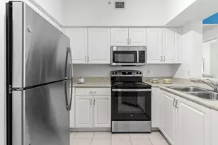 1957 Brandywine Rd, West Palm Beach, FL 33409 - Photo 3