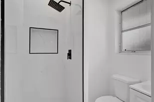 4017 NE 18th Ave, Oakland Park, FL 33334 - Photo 15