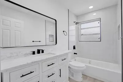 4017 NE 18th Avenue, Oakland Park, FL 33334 - Photo 15