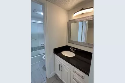 9325 Lagoon Place #405, Davie, FL 33324 - Photo 13