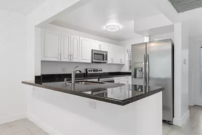 9325 Lagoon Place #405, Davie, FL 33324 - Photo 3