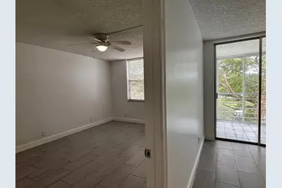 9325 Lagoon Place #405, Davie, FL 33324 - Photo 17