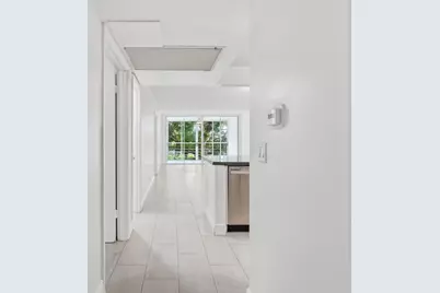 9325 Lagoon Place #405, Davie, FL 33324 - Photo 21