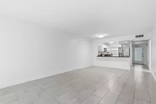 9325 Lagoon Pl, Davie, FL 33324 - Photo 9