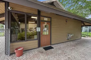 9325 Lagoon Pl, Davie, FL 33324 - Photo 29
