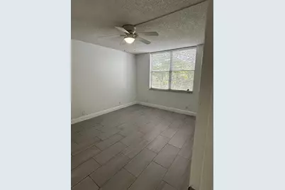9325 Lagoon Place, Davie, FL 33324 - Photo 5