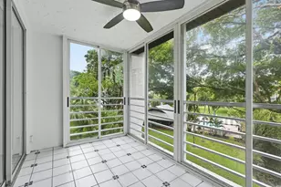 9325 Lagoon Pl, Davie, FL 33324 - Photo 23