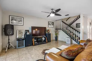 940 SW 96th Ave, Pembroke Pines, FL 33025 - Photo 7