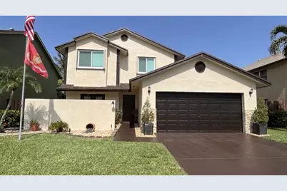 940 SW 96th Avenue, Pembroke Pines, FL 33025 - Photo 1