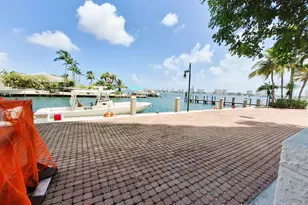 2650 Lake Shore Dr, Riviera Beach, FL 33404 - Photo 31
