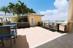 2650 Lake Shore Dr, Riviera Beach, FL 33404 - Photo 29