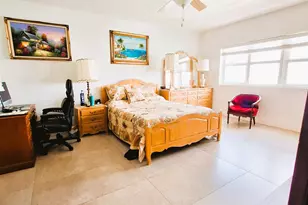 2650 Lake Shore Dr, Riviera Beach, FL 33404 - Photo 9