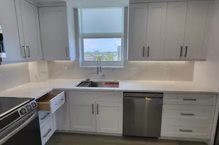 3100 NE 49th St, Fort Lauderdale, FL 33308 - Photo 9