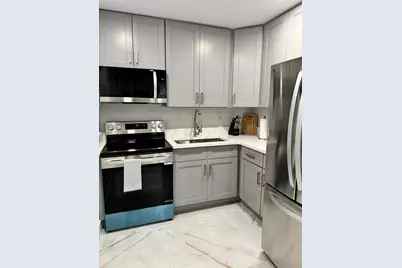 221 SE 11th Avenue #1, Pompano Beach, FL 33060 - Photo 3