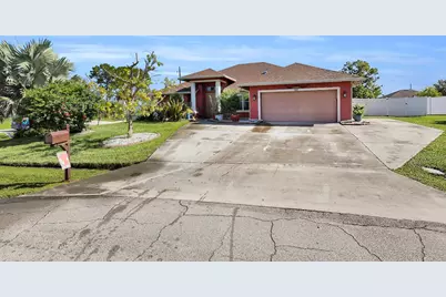 362 SW Paw Court, Port Saint Lucie, FL 34953 - Photo 1