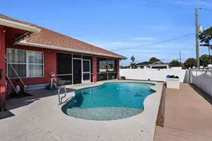 362 SW Paw Ct, Port Saint Lucie, FL 34953 - Photo 3