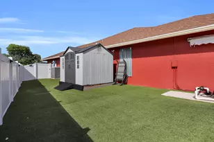 362 SW Paw Ct, Port Saint Lucie, FL 34953 - Photo 33