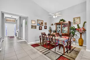 2930 SW Chatham Ln, Port Saint Lucie, FL 34953 - Photo 15