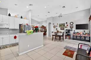 2930 SW Chatham Ln, Port Saint Lucie, FL 34953 - Photo 17