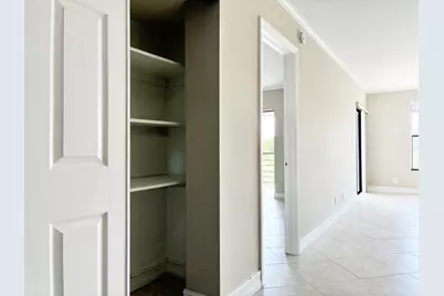 2306 S Cypress Bend Drive #420, Pompano Beach, FL 33069 - Photo 11