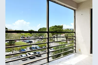 2306 S Cypress Bend Drive #420, Pompano Beach, FL 33069 - Photo 21