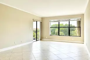 2306 S Cypress Bend Dr, Pompano Beach, FL 33069 - Photo 19
