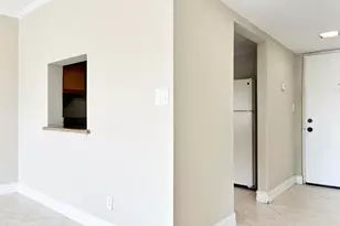 2306 S Cypress Bend Dr, Pompano Beach, FL 33069 - Photo 7