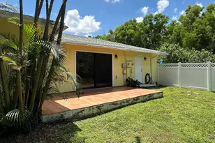 4684 SE Teri Pl, Stuart, FL 34997 - Photo 15
