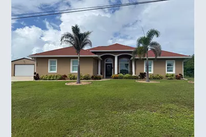 5327 N Old Dixie Highway, Fort Pierce, FL 34946 - Photo 1