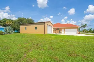 5327 N Old Dixie Hwy, Fort Pierce, FL 34946 - Photo 47