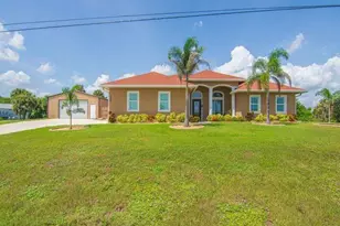 5327 N Old Dixie Hwy, Fort Pierce, FL 34946 - Photo 1