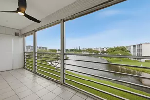 3038 Guildford C, Boca Raton, FL 33434 - Photo 15