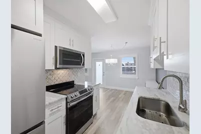 3038 Guildford C #3038, Boca Raton, FL 33434 - Photo 3