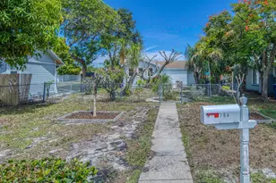 708 N H St, Lake Worth Beach, FL 33460 - Photo 3
