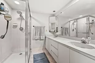 746 NW 98th Way, Plantation, FL 33324 - Photo 17