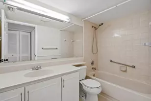 13770 Oneida Dr, Delray Beach, FL 33446 - Photo 17