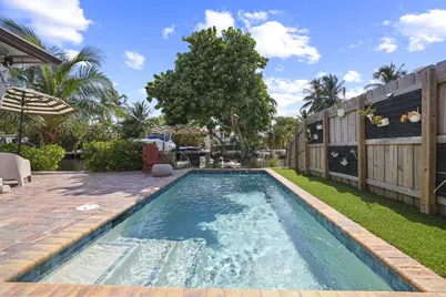 2332 NE 17th Terrace, Wilton Manors, FL 33305 - Photo 21