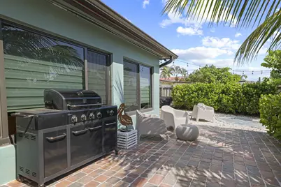 2332 NE 17th Terrace, Wilton Manors, FL 33305 - Photo 23