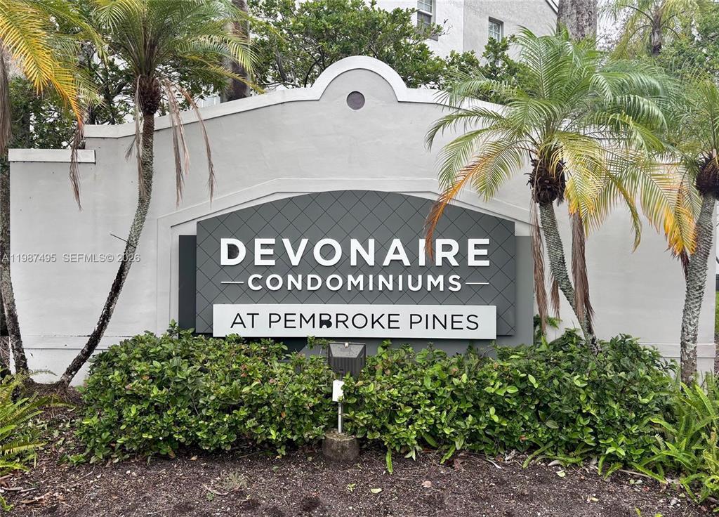 520 SW 111th Ave #301 - 520 SW 111th Ave #301, Pembroke Pines, FL 33025 Luxury Property | Jose Angel Pina