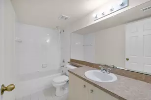 520 SW 111th Ave, Pembroke Pines, FL 33025 - Photo 7