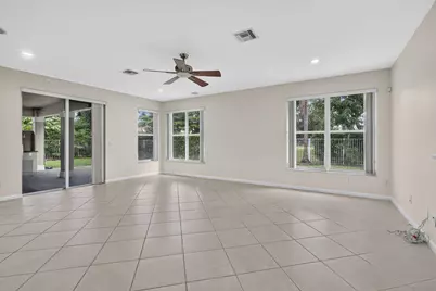 9479 Sedgewood Drive, Lake Worth, FL 33467 - Photo 11