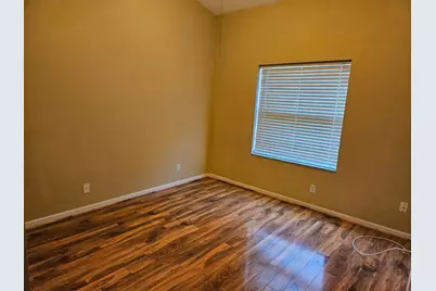 394 NW Breezy Point Loop, Port Saint Lucie, FL 34986 - Photo 9