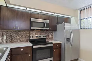 112 Lake Emerald Dr, Oakland Park, FL 33309 - Photo 3
